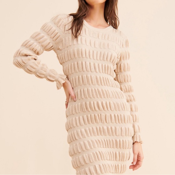 Current Air Metalic Puff MIDI Dress - Picture 4 of 9